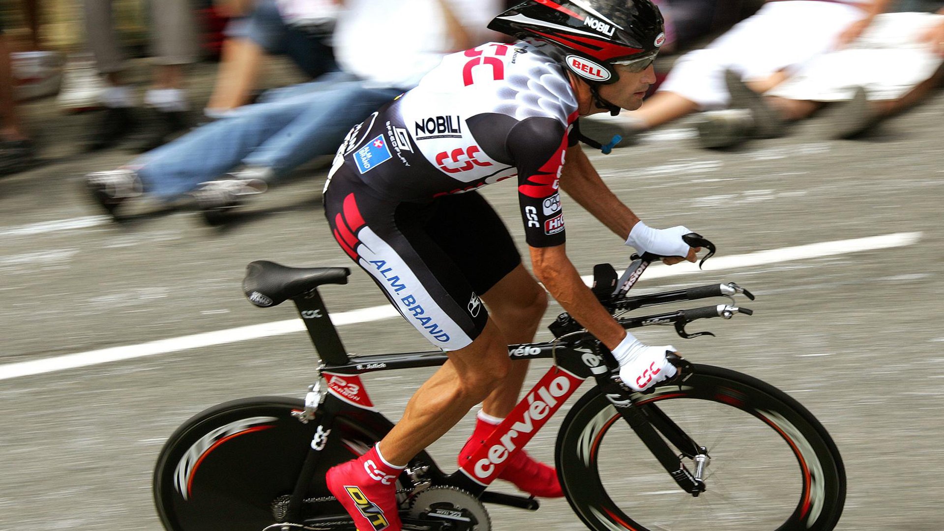 世界桥牌锦标赛诸多奖项花落新星,世界桥牌名家精彩牌例