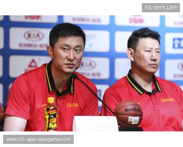 国家队战术讨论会 强调技战术细节执行力，国家队战术后仰